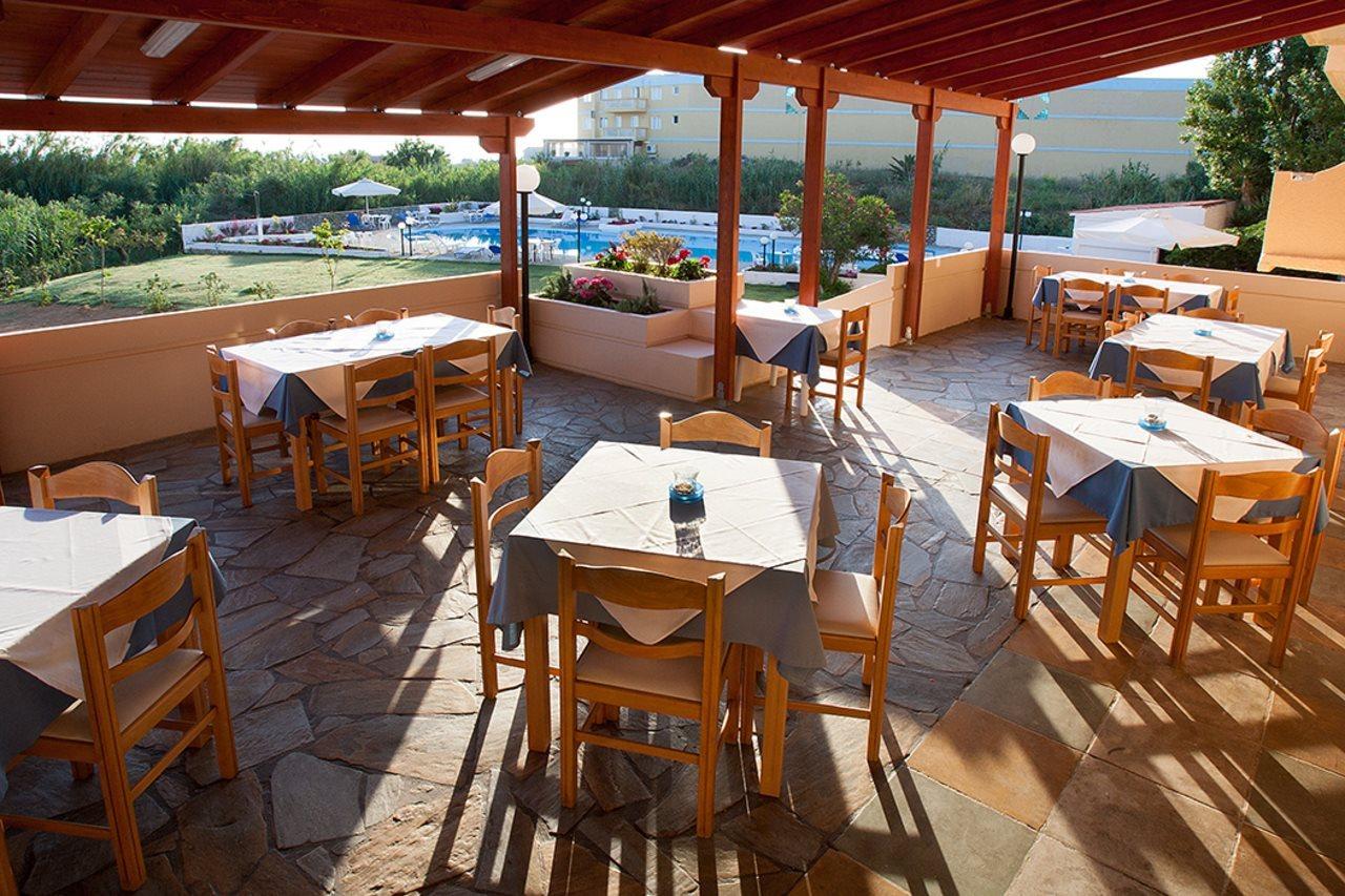 Albatross Hotel Maleme  Bagian luar foto