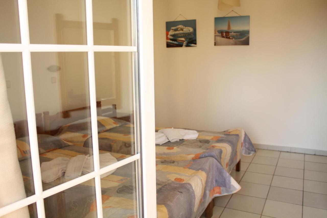 Albatross Hotel Maleme  Bagian luar foto